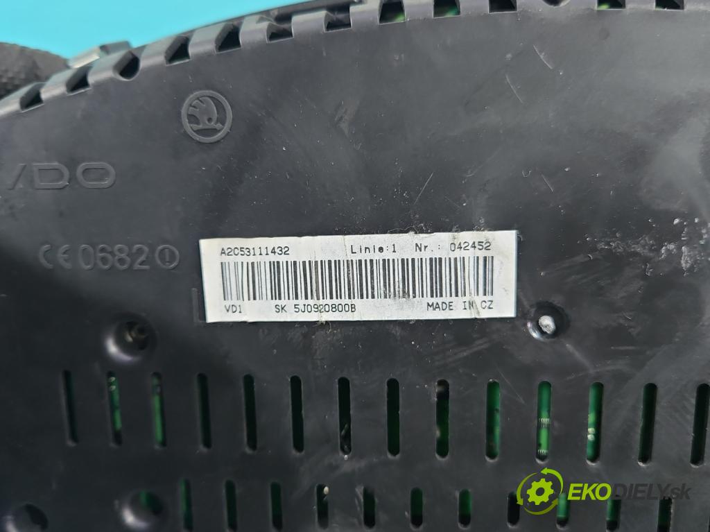 Skoda Fabia II 2007-2014 1.2 12V 69KM manual 51 kW 1198 cm3 5- prístrojovka/ budíky 5J0920800B (Prístrojová doska)