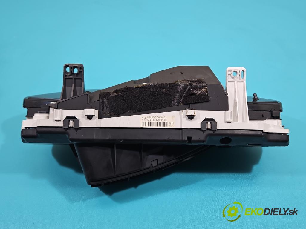 Toyota Yaris II 2005-2011 1.4 D4D 90 HP automatic 66 kW 1364 cm3 5- prístrojovka/ budíky 83800-0D630 (Prístrojová doska)