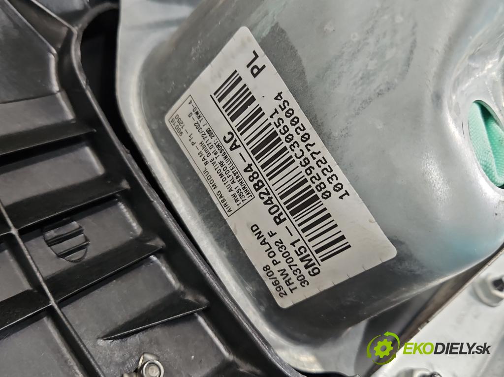 Ford C-Max I 2003-2010 1.8 tdci 116 hp manual 85 kW 1753 cm3 5- kokpit,přistrojova deska