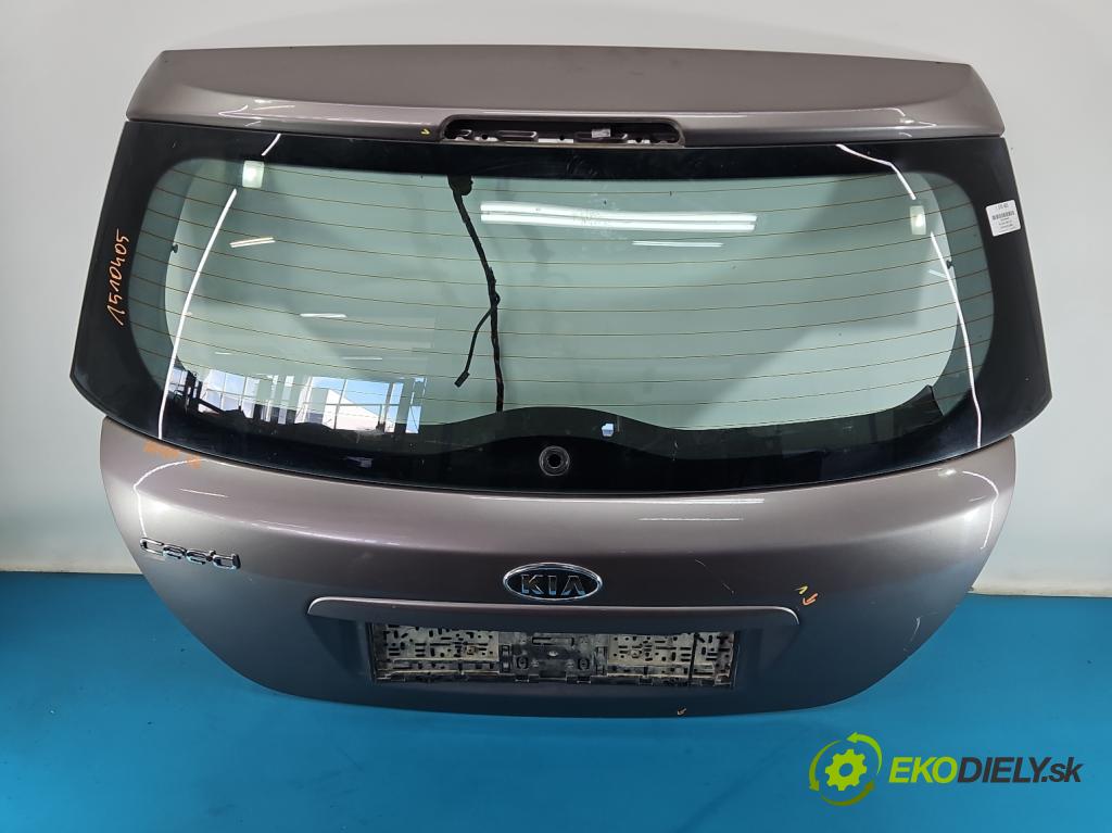Kia Ceed I 2006-2012 1.4 16V 109 hp manual 80 kW 1396 cm3 5- zadní kufrové dveře  (Zadní kapota (kufr))