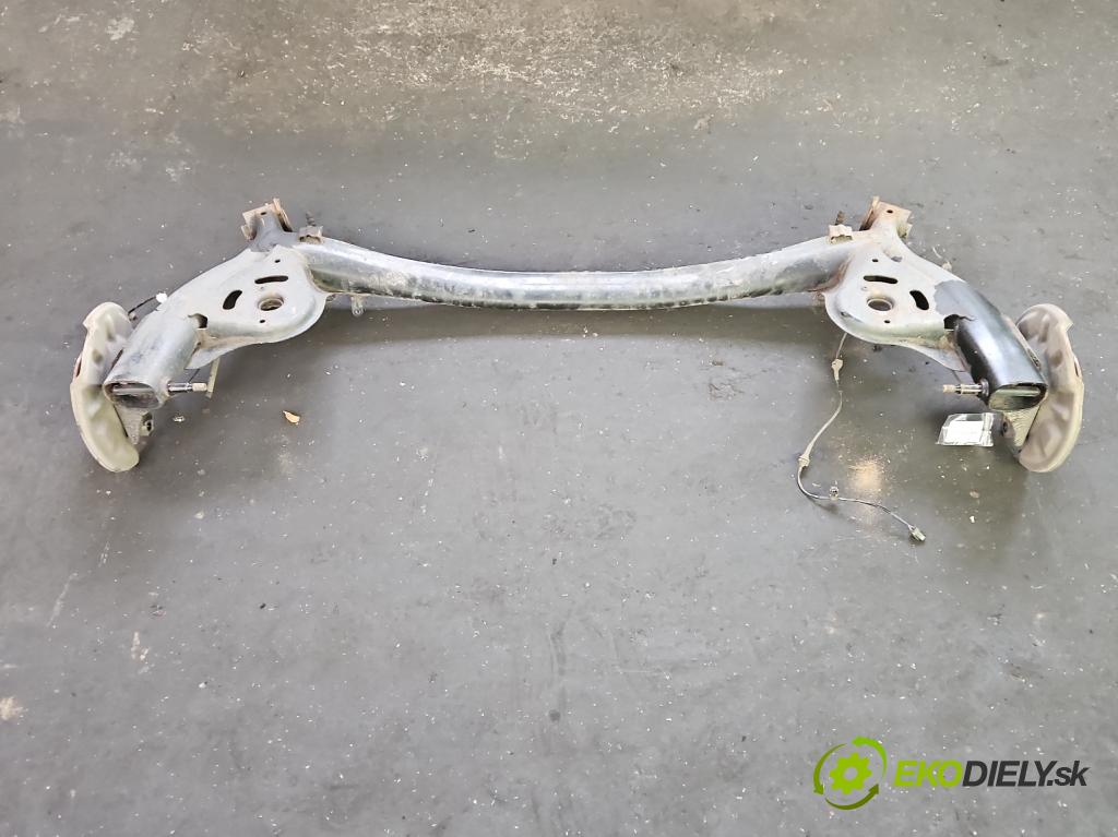 Suzuki SX4 S-Cross 2013-2021 1.4 T 140 hp manual 103 kW 1373 cm3 5- zadní výztuha  (Zadní výztuha)