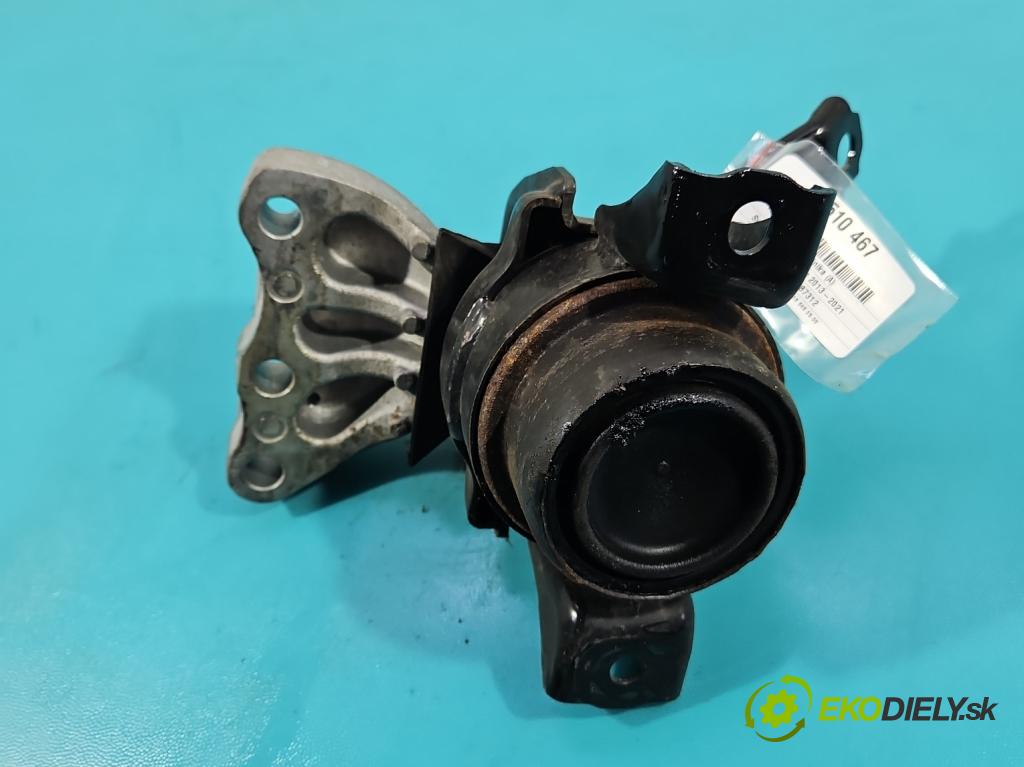 Suzuki SX4 S-Cross 2013-2021 1.4 T 140 HP manual 103 kW 1373 cm3 5- airbag motora  (Držiak motora)