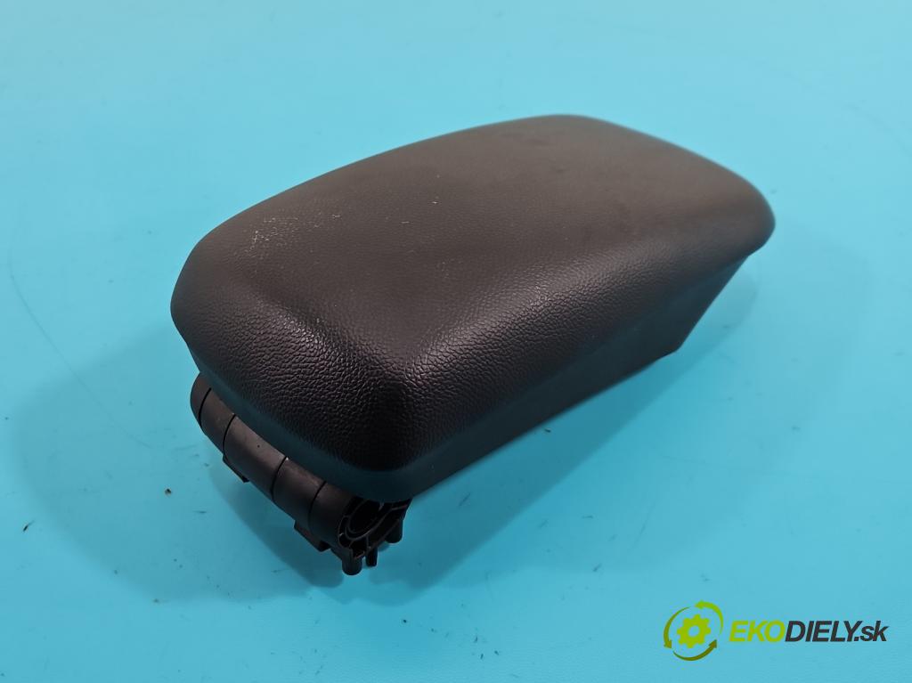 Kia Ceed I 2006-2012 1.4 16V 109 HP manual 80 kW 1396 cm3 5- operadlo  (Lakťová opierka)