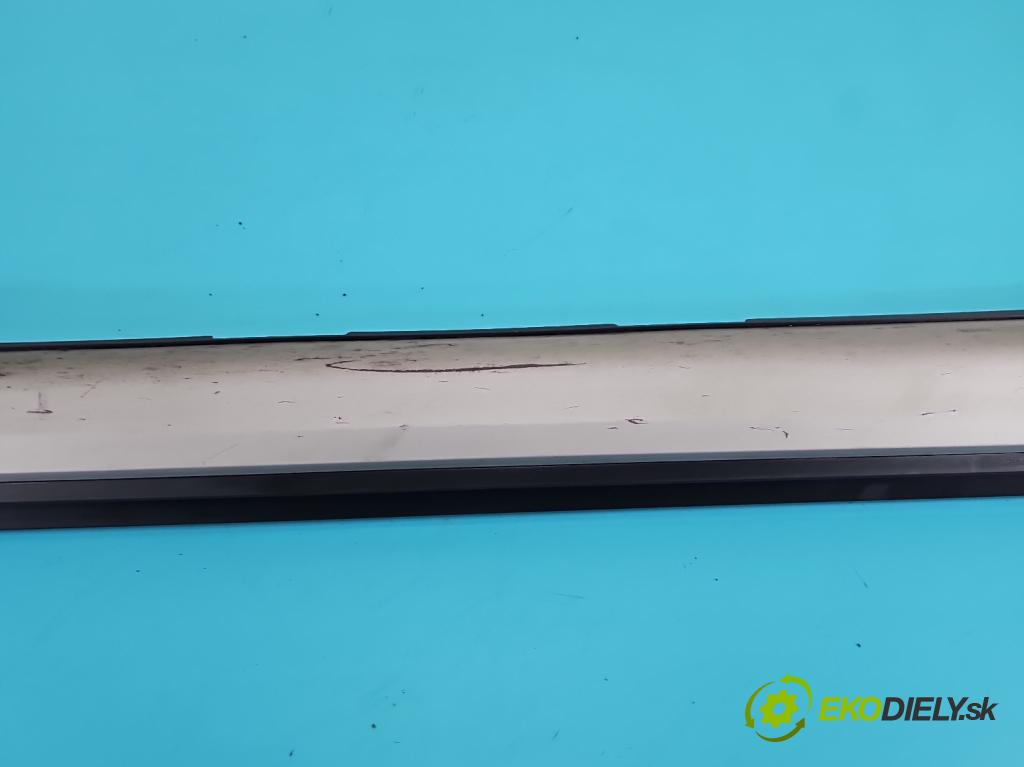 Suzuki SX4 S-Cross 2013-2021 1.4 T 140 HP manual 103 kW 1373 cm3 5- lišta práh: pravé 77232-61M (Lišta prahová)