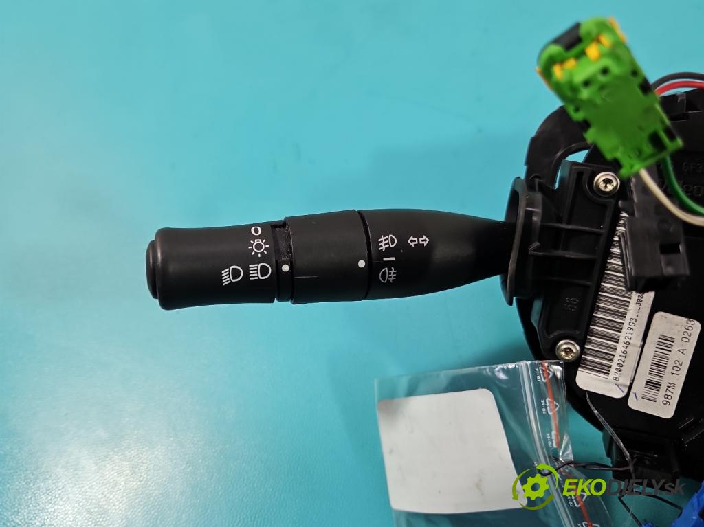 Renault Megane II 2003-2008 1.5 dci 82 HP manual 60 kW 1461 cm3 5- prepínač komplex: 820021646 (Prepínacie páčky pod volantom)