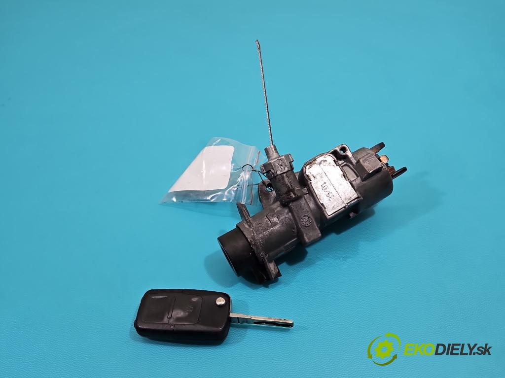 Vw Golf IV 1997-2003 1.9 tdi 131 HP automatic 96 kW 1896 cm3 5- Spínačka 4B0905851B (Spínacia skrinka)