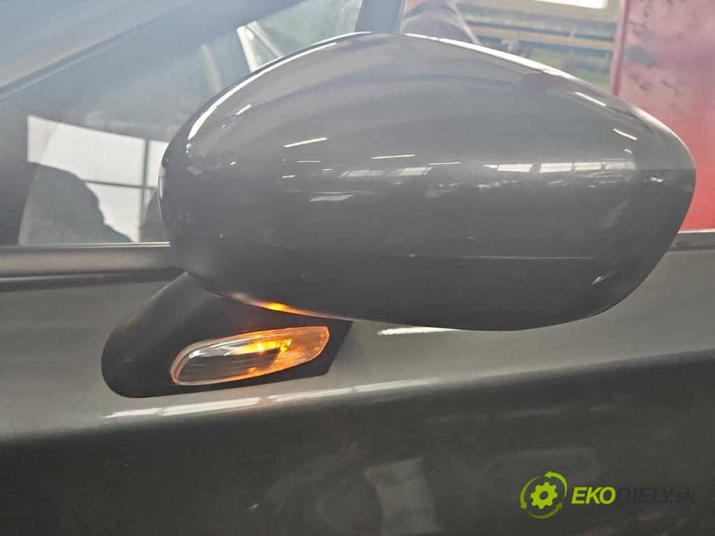 Citroen C4 II 2010-2017 1.4 16V 95 HP manual 70 kW 1397 cm3 5- zrkadlo ľavé  (Kľučka dverí ostatné)