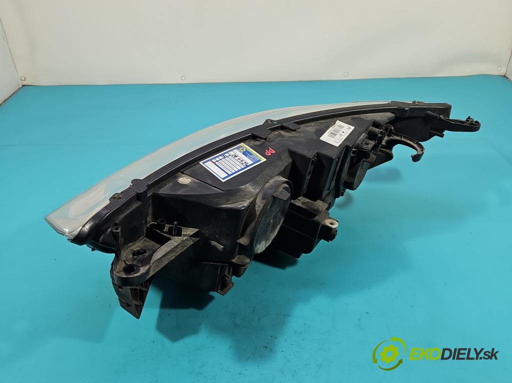 Citroen C4 II 2010-2017 1.4 16V 95 HP manual 70 kW 1397 cm3 5- Reflektor: pravý 9687304480 (Svetlo predné pravé)