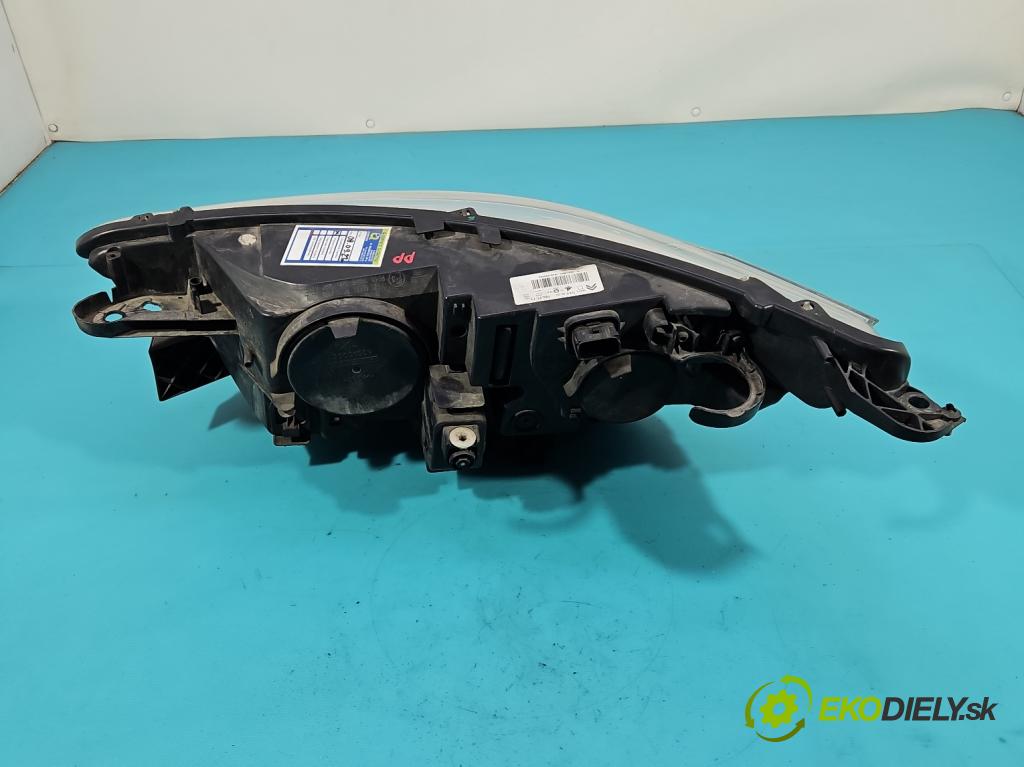 Citroen C4 II 2010-2017 1.4 16V 95 HP manual 70 kW 1397 cm3 5- Reflektor: pravý 9687304480 (Svetlo predné pravé)