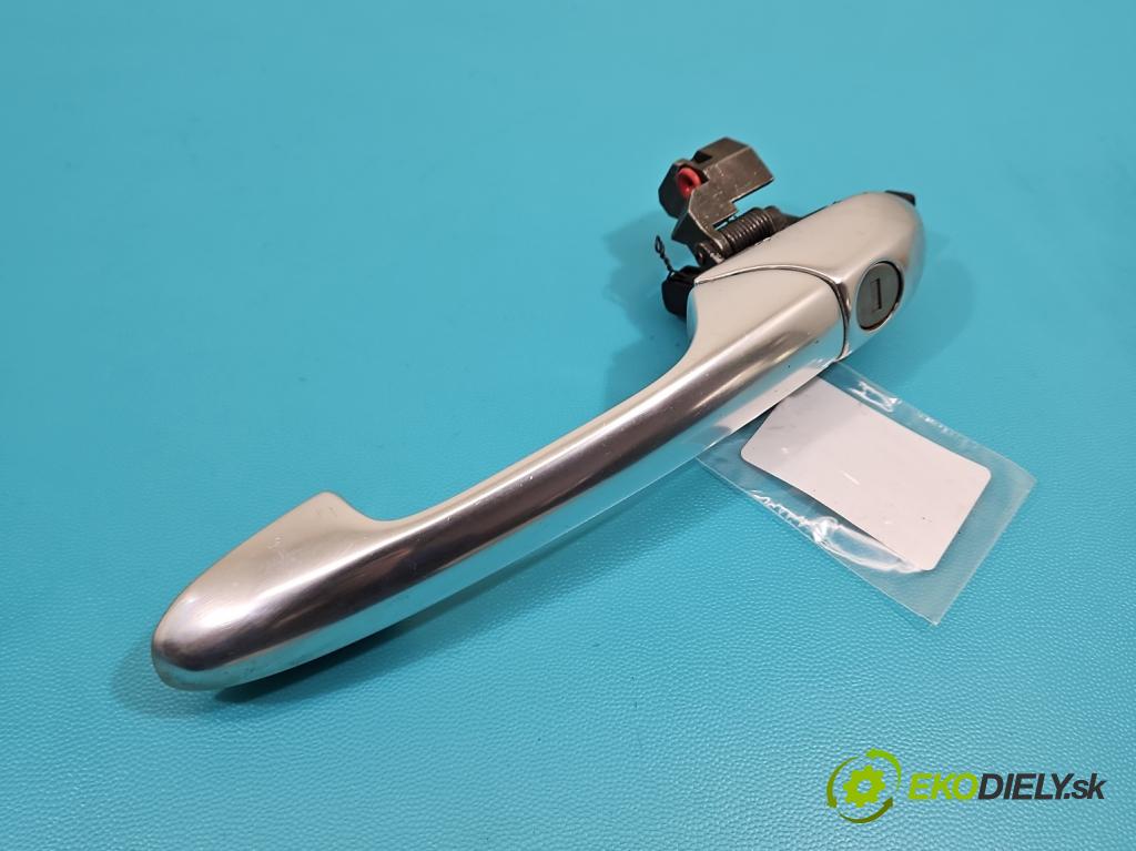 Alfa romeo 147 1.9 jtd 150 hp manual 110 kW 1910 cm3 5- klika přední levé  (Vnější přední levá klika dveří)