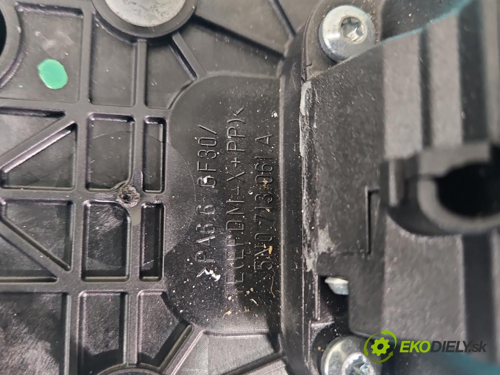 Vw Sharan II 2010-2022 2.0 tdi 177 HP automatic 130 kW 1968 cm3 5- Páka: Změny: stupeň,rýchlosť 7N1713203C (Rýchlostná páka (kulisa))