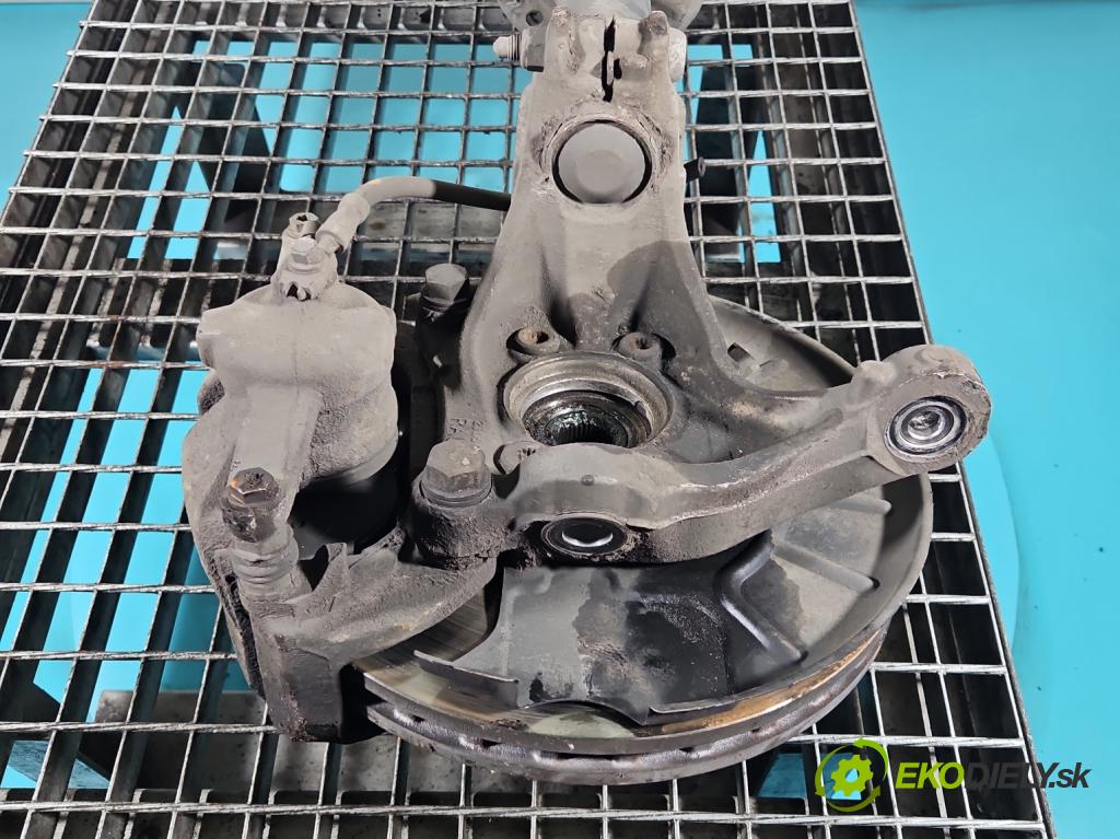 Vw Sharan II 2010-2022 2.0 tdi 177 HP automatic 130 kW 1968 cm3 5- náboj ľavé  (Náboj kolesa)