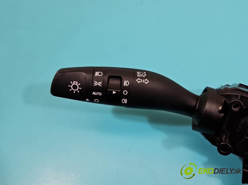 Kia Rio IV 2016-2023 1.2 16V 84KM manual 61.8 kW 1197 cm3 5- prepínač komplex: 934040-D4962 (Prepínacie páčky pod volantom)