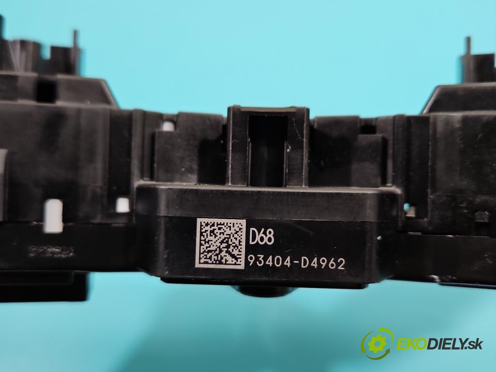 Kia Rio IV 2016-2023 1.2 16V 84KM manual 61.8 kW 1197 cm3 5- prepínač komplex: 934040-D4962 (Prepínacie páčky pod volantom)