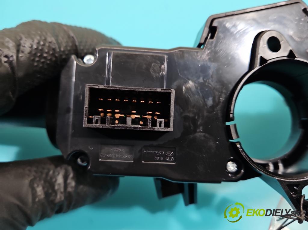 Kia Rio IV 2016-2023 1.2 16V 84KM manual 61.8 kW 1197 cm3 5- prepínač komplex: 934040-D4962 (Prepínacie páčky pod volantom)