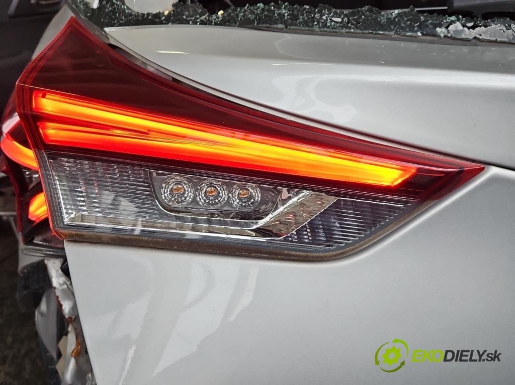 Toyota Auris II 2012-2018 1.6 16V 132 hp manual 97 kW 1598 cm3 5- světlo zadní levé 186710000 (Klika dveří ostatní)