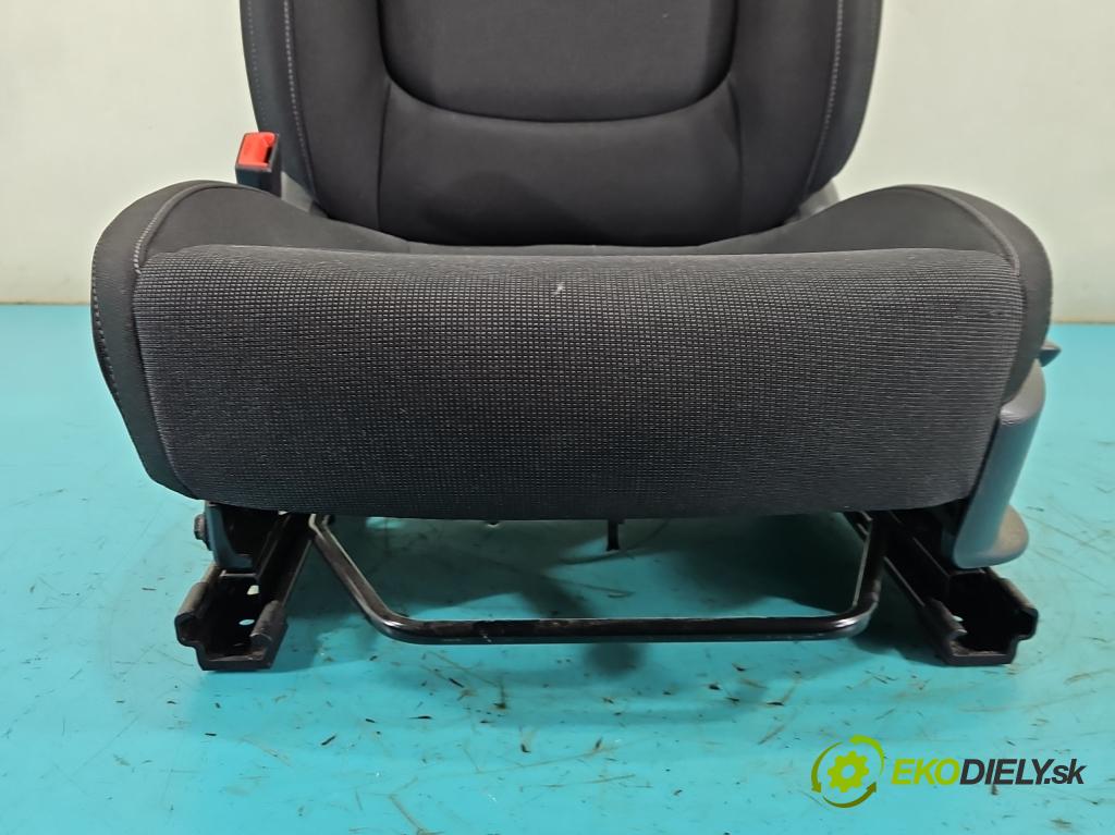 Kia Rio IV 2016-2023 1.2 16V 84KM manual 61.8 kW 1197 cm3 5- Sedačka ľavý (Sedadlo)