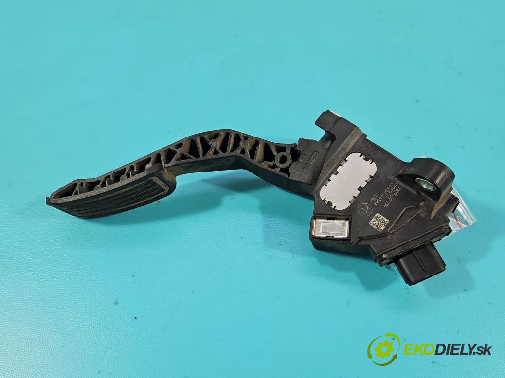 Toyota Yaris II 2005-2011 1.4 D4D 90 hp automatic 66 kW 1364 cm3 5- pedal plyn: potenciometr: 781100-D030
