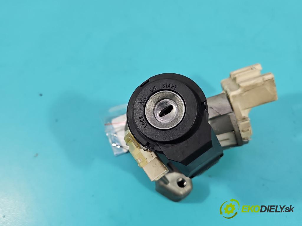 Toyota Yaris II 2005-2011 1.4 D4D 90 HP automatic 66 kW 1364 cm3 5- Spínačka N0502241/256B (Spínacia skrinka)