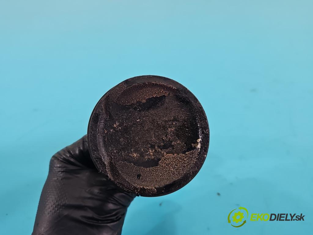 Dacia Sandero III 2020- 1.0 SCe: 480) 91 KM manual 67 kW 999 cm3 5- piest  (Piest)