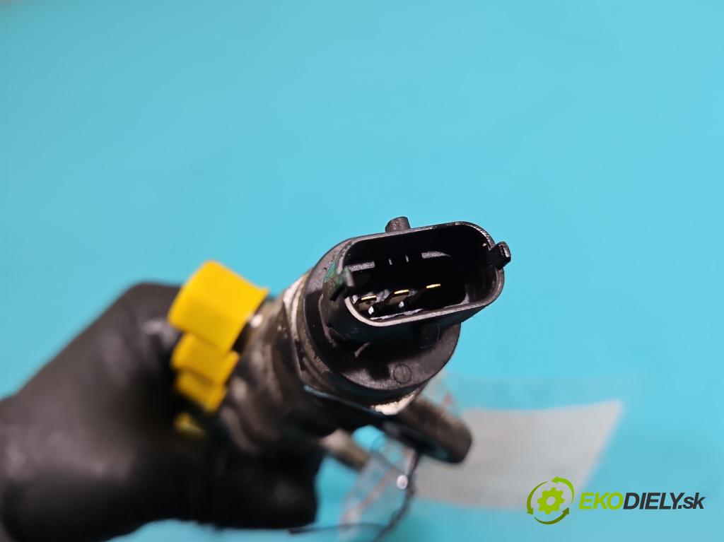 Nissan X-trail II T31 2008-2013 2.0 dci 173KM manual 127 kW 1995 cm3 5- lišta vstřikovací H8200610770 (Vstřikovací lišta)