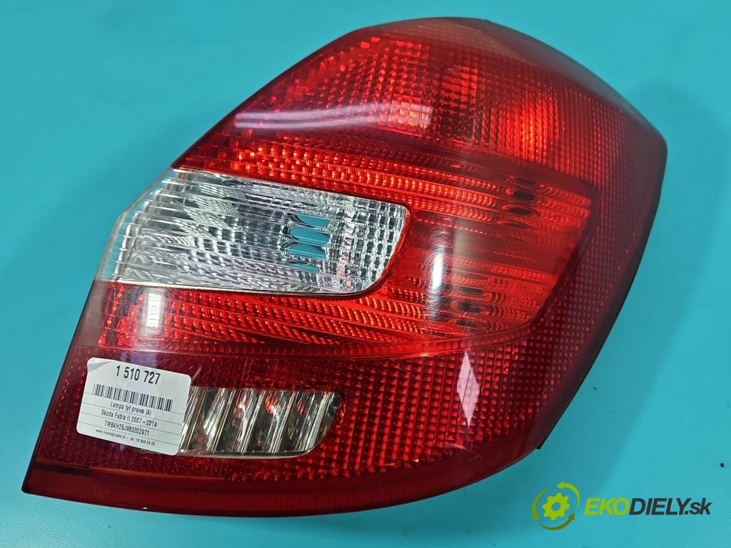 Skoda Fabia II 2007-2014 1.2 12V 69KM manual 51 kW 1198 cm3 5- svetlo / reflektor zadné pravé 5J6945096 (Kľučka dverí ostatné)