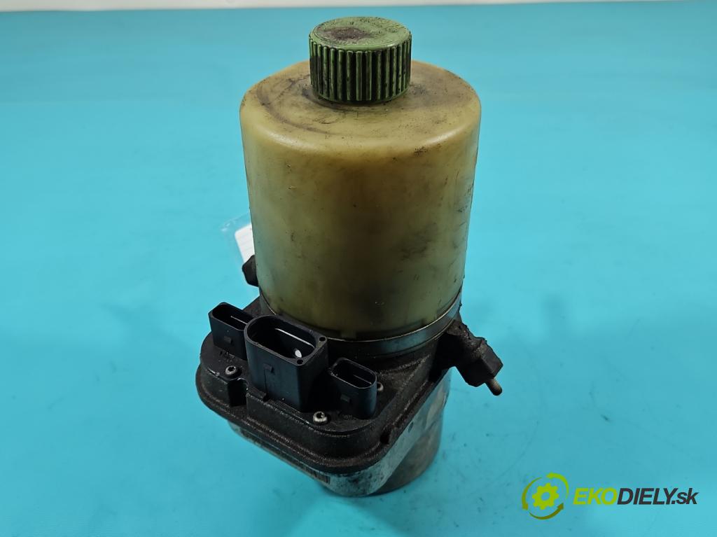 Skoda Fabia II 2007-2014 1.2 12V 69KM manual 51 kW 1198 cm3 5- čerpadlo posilovač 6R0423156 (Servočerpadlo)