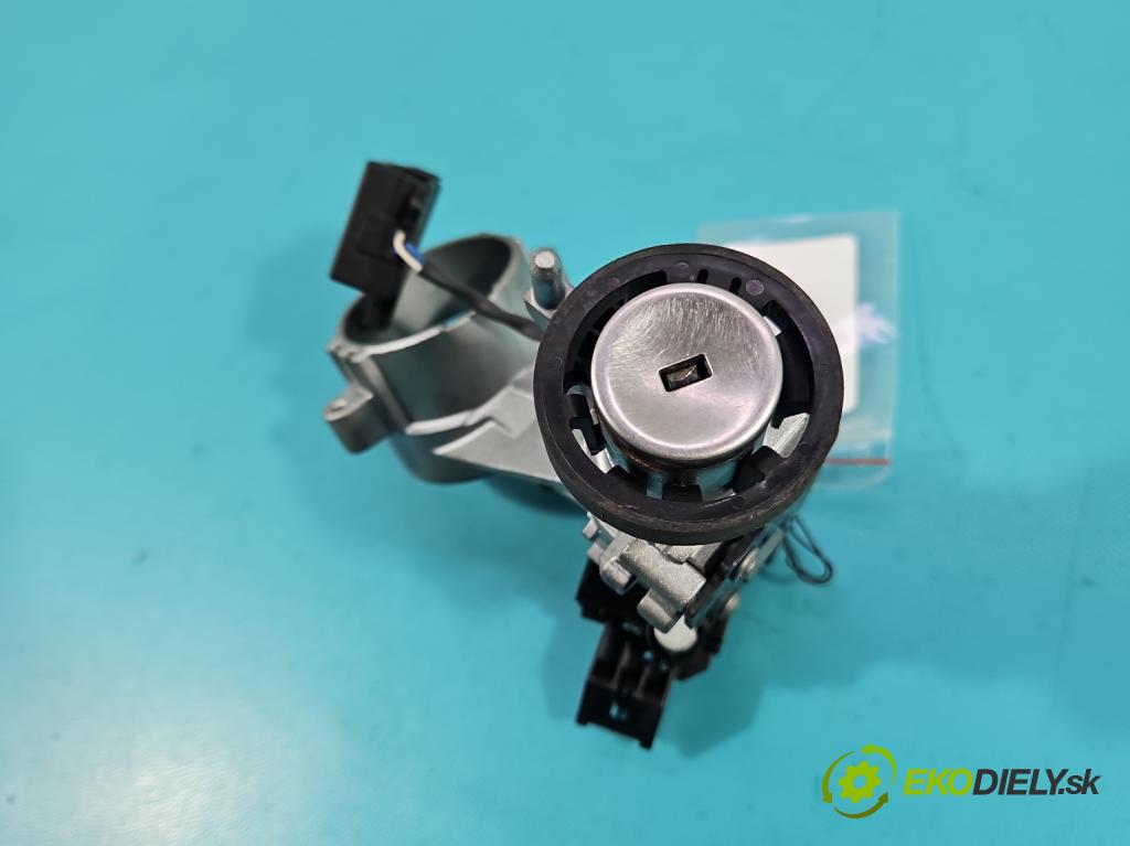 Opel Astra IV 2009-2015 1.6 16v 116 HP manual 85 kW 1598 cm3 5- Spínačka 7812A-284074 (Spínacia skrinka)