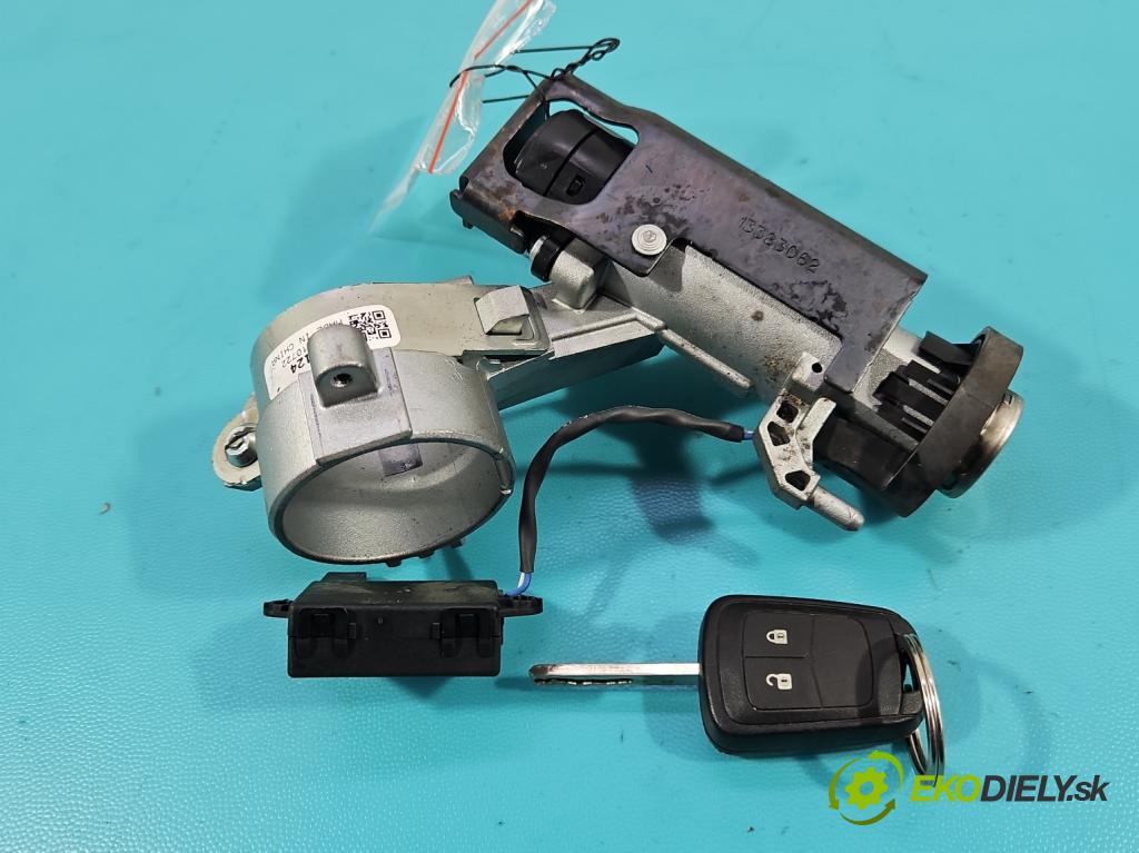 Opel Astra IV 2009-2015 1.6 16v 116 HP manual 85 kW 1598 cm3 5- Spínačka 7812A-284074 (Spínacia skrinka)