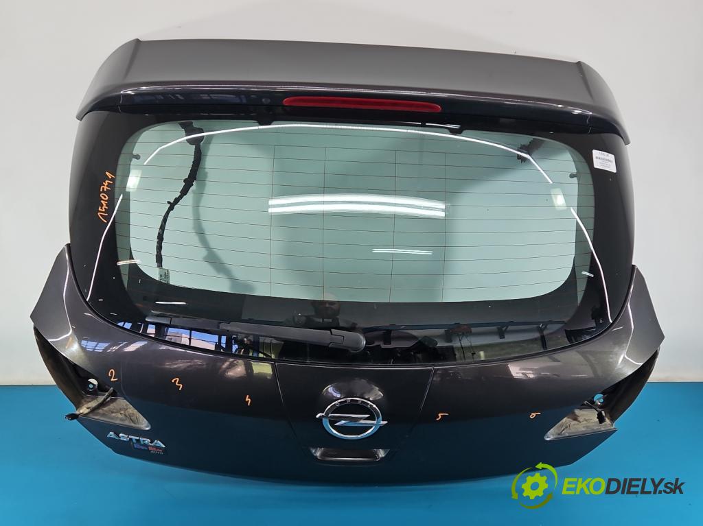 Opel Astra IV 2009-2015 1.6 16v 116 hp manual 85 kW 1598 cm3 5- zadní kufrové dveře  (Zadní kapota (kufr))