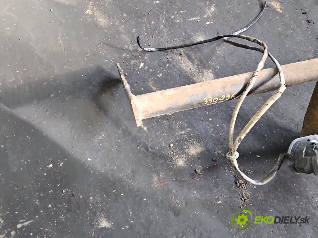 Skoda Fabia II 2007-2014 1.2 12V 69KM manual 51 kW 1198 cm3 5- Hák: vlečení:  (Ťažné zariadenie)