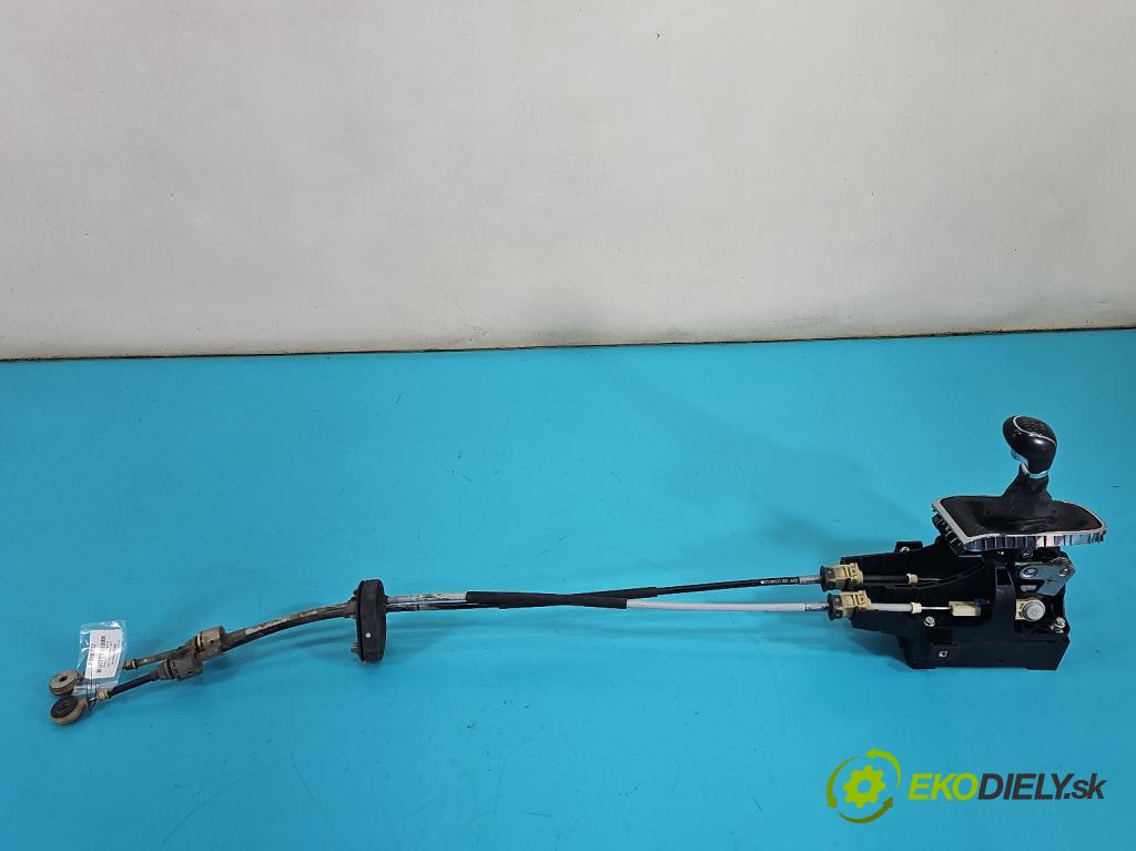 Opel Astra IV 2009-2015 1.6 16v 116 HP manual 85 kW 1598 cm3 5- Páka: Změny: stupeň,rýchlosť 55596533 (Rýchlostná páka (kulisa))