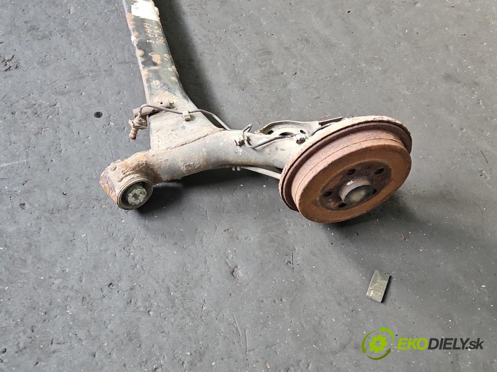 Skoda Fabia II 2007-2014 1.2 12V 69KM manual 51 kW 1198 cm3 5- zadna výstuha  (Výstuha zadná)