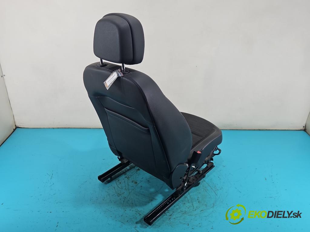 Opel Astra IV 2009-2015 1.6 16v 116 HP manual 85 kW 1598 cm3 5- Sedačka ľavý  (Sedadlo)