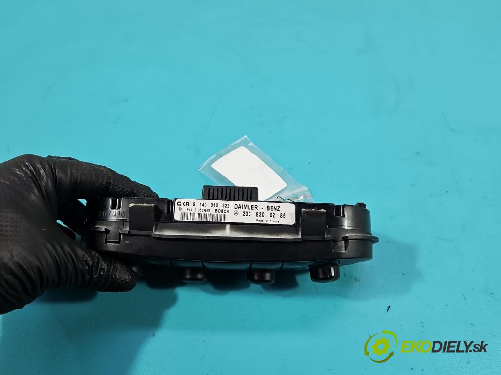 Mercedes C W203 2000-2007 2.0 kompressor 163 hp manual 120 kW 1998 cm3 3- palubní deska panel topení 2038300285