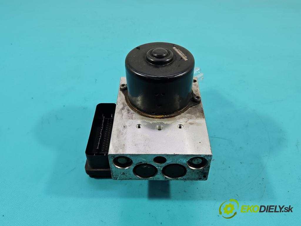 Mercedes C W203 2000-2007 2.0 kompressor 163 hp manual 120 kW 1998 cm3 3- čerpadlo abs A0044315412 (Pumpa ABS)