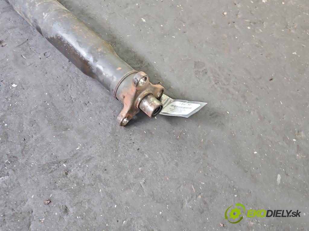 Mercedes C W203 2000-2007 2.0 kompressor 163 hp manual 120 kW 1998 cm3 3- hřídel hnací zadní 2034105306 (Kardanový hřídel)