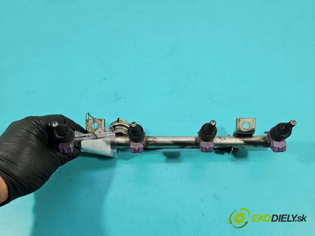 Mercedes C W203 2000-2007 2.0 kompressor 163 HP manual 120 kW 1998 cm3 3- vstrek 0000787249 (Vstrekovač paliva)