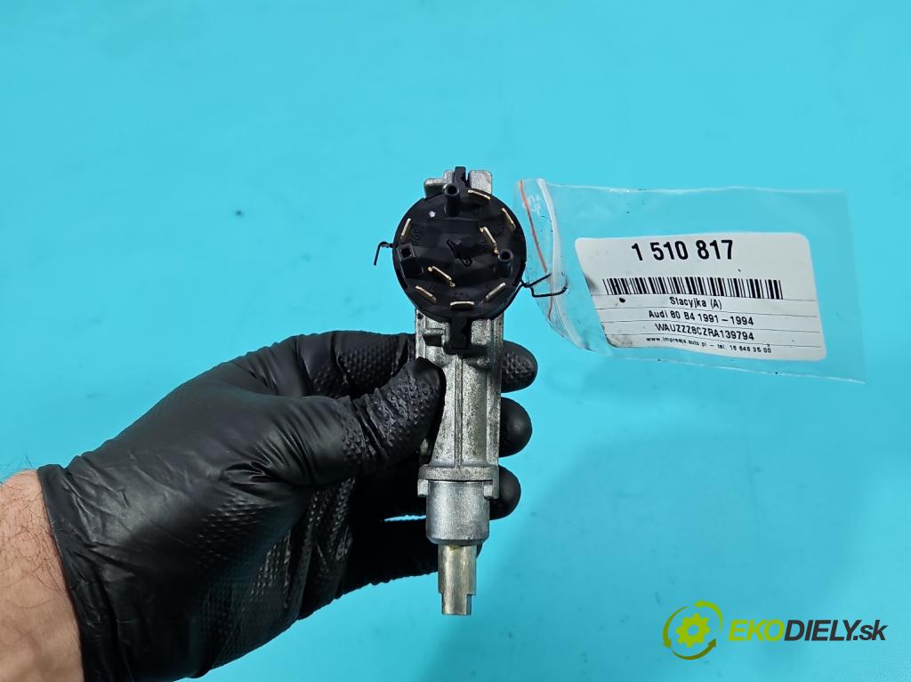 Audi 80 B4 1991-1994 1.9 tdi 90 HP manual 66 kW 1896 cm3 5- Spínačka 893905851D (Spínacia skrinka)