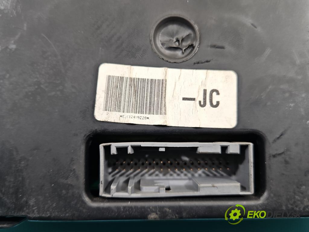 Ford Fiesta Mk6 2002-2008 1.4 tdci 68 HP manual 50 kW 1399 cm3 5- prístrojovka/ budíky 4S6F-10849-JC (Prístrojová doska)