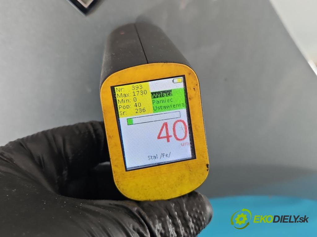 Toyota Yaris II 2005-2011 1.4 D4D 90 hp automatic 66 kW 1364 cm3 5- blatnik přední levý  (Levý přední blatník)