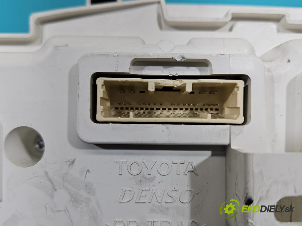 Toyota Corolla E21 2019- 1.8 16V 98 HP automatic 72 kW 1798 cm3 4- prístrojovka/ budíky 83800-FE200 (Prístrojová doska)