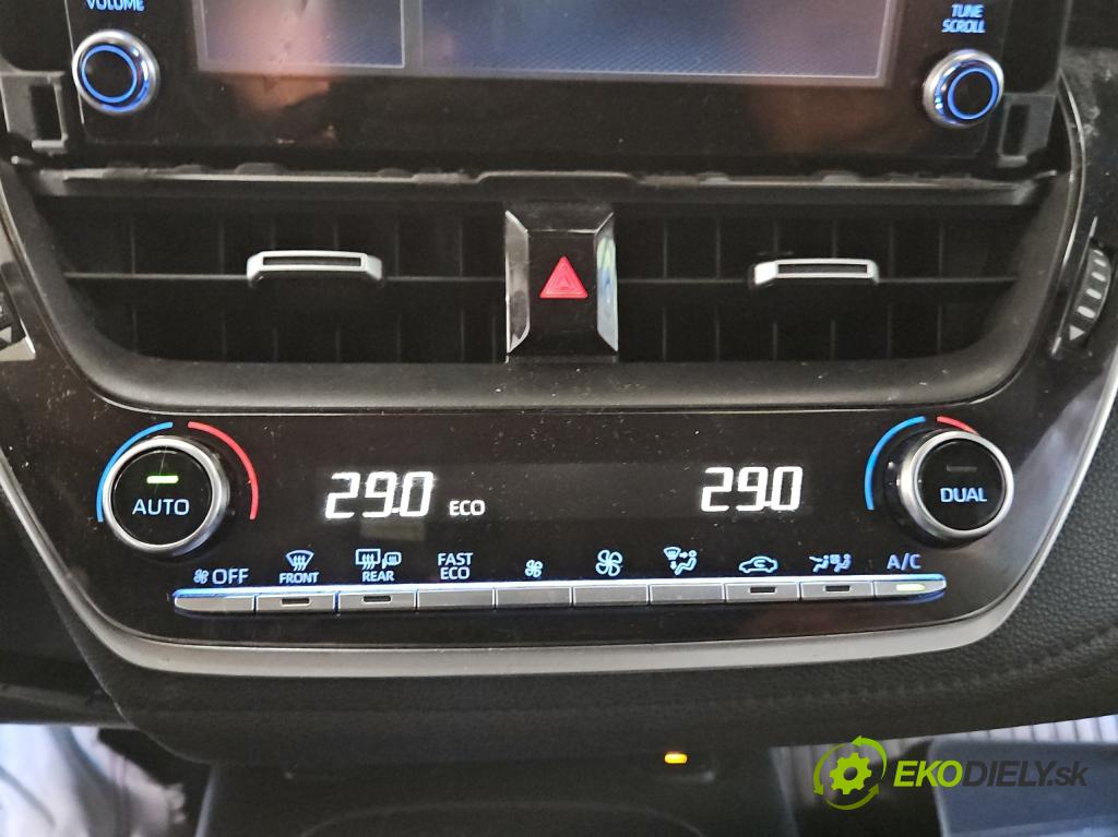 Toyota Corolla E21 2019- 1.8 16V 98 hp automatic 72 kW 1798 cm3 4- palubní deska panel topení 55900-02F30