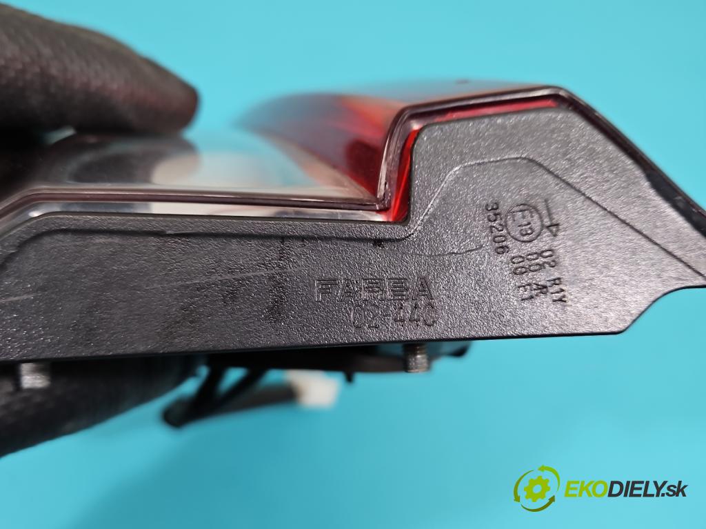Toyota Corolla E21 2019- 1.8 16V 98 hp automatic 72 kW 1798 cm3 4- světlo zadní pravé 81580-02C50-00 (Klika dveří ostatní)