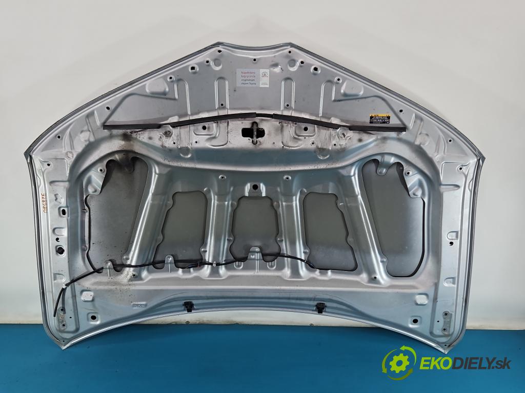 Toyota Auris II 2012-2018 1.6 16V 132  HP manual 97 kW 1598 cm3 5- kapota predná
