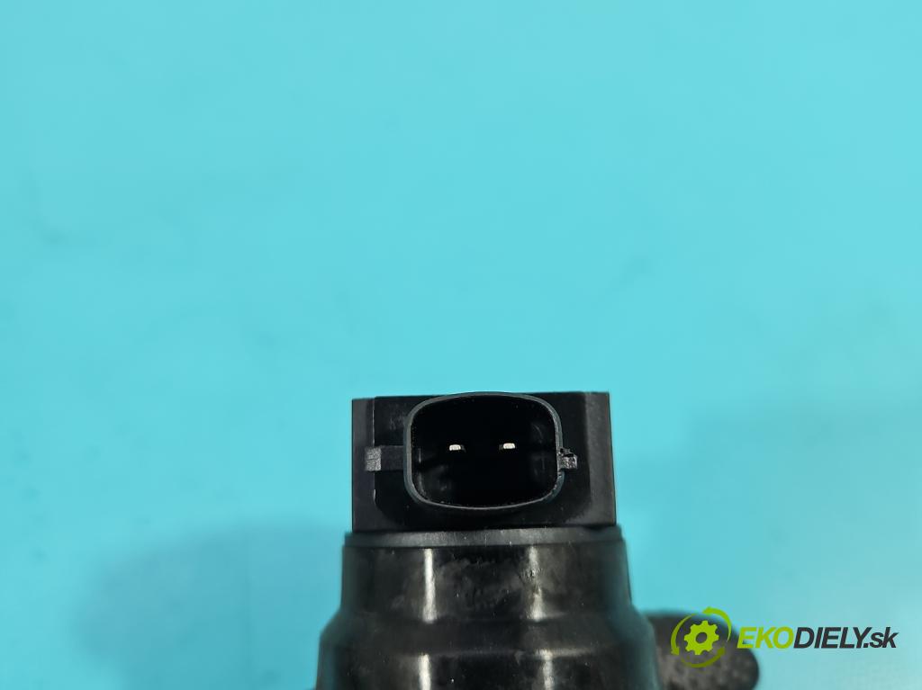 Kia Ceed I 2006-2012 1.4 16V 109 HP manual 80 kW 1396 cm3 5- cievka zapaľovacia 27301-2B000 (Zapaľovacia cievka)