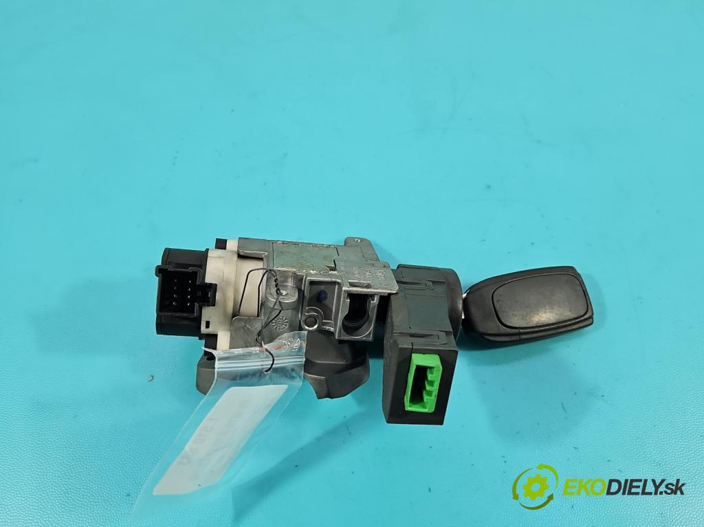 Volvo V70 II 1999-2007 2.4 D5 163 HP automatic 120 kW 2401 cm3 5- Spínačka 8621509 (Spínacia skrinka)