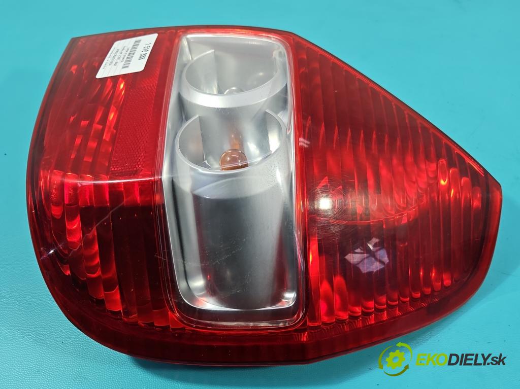 Honda Jazz II 2002-2008 1.3 83 hp manual 61 kW 1339 cm3 5- světlo zadní pravé  (Klika dveří ostatní)