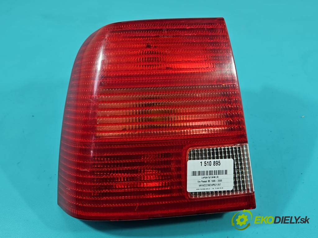 Vw Passat B5 1995-2005 1.8 20V 125 HP manual 92 kW 1781 cm3 4- svetlo / reflektor zadné ľavé  (Kľučka dverí ostatné)