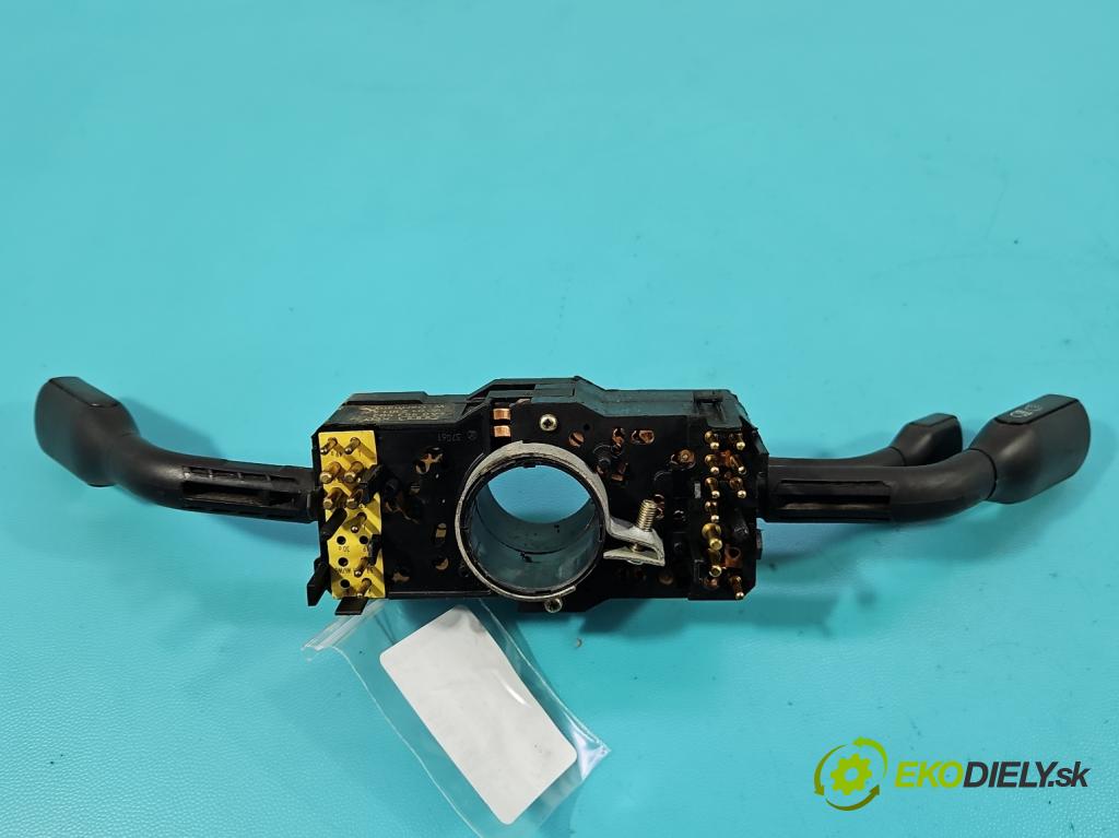 Audi 80 B4 1991-1994 2.0 90 HP manual 66 kW 1984 cm3 4- prepínač komplex: 4A0953503 (Prepínacie páčky pod volantom)